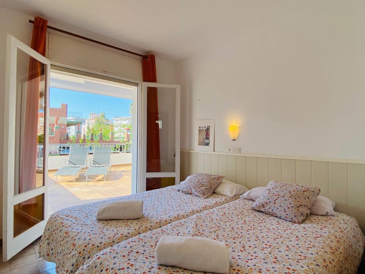 Apartamentos Aquarium Ρόζες Εξωτερικό φωτογραφία